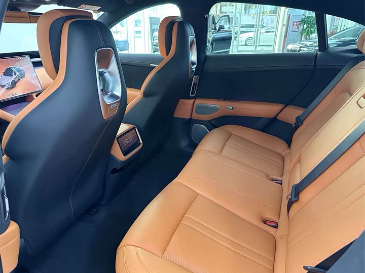 Xiaomi YU7 2025 2025款 超长续航高性能四驱Max版