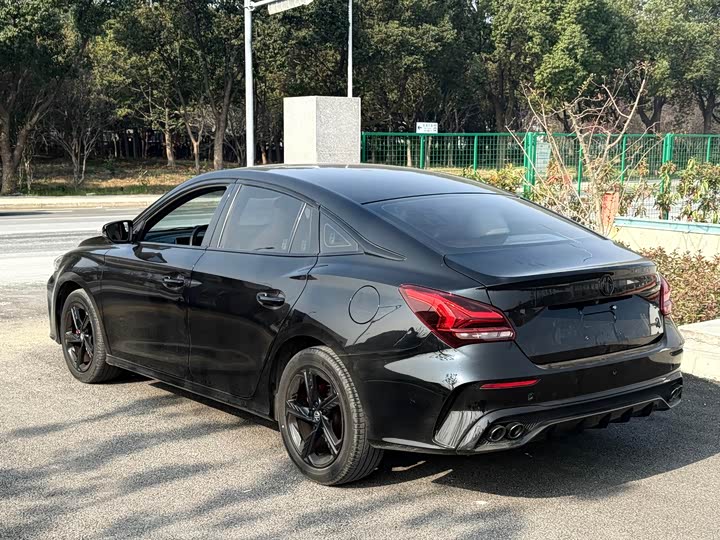 MG Motor 5 Scorpio 2022 2022款 1.5T 豪华版