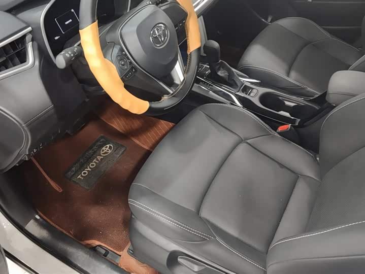 Toyota Frontlander 2024 2024款 2.0L CVT领先版