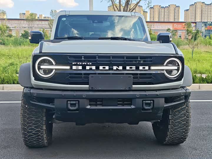 Ford Bronco 2024 2024款 2.3T 长滩大脚越野版