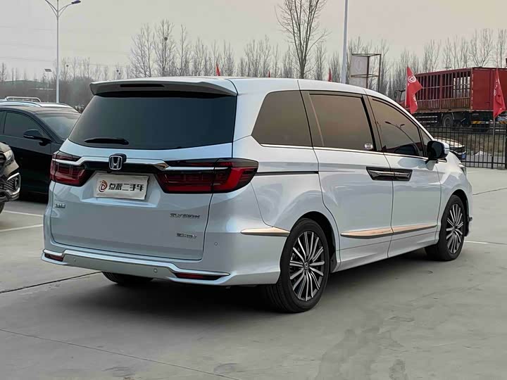 Honda Elysion 2024 2024款 2.0L e:HEV 豪华版