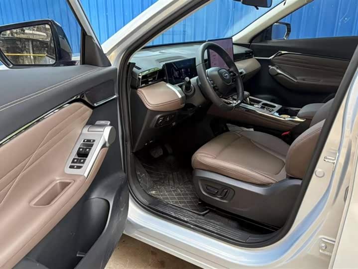 GAC Trumpchi GS4 2024 2024款 MAX 1.5T 旗舰版