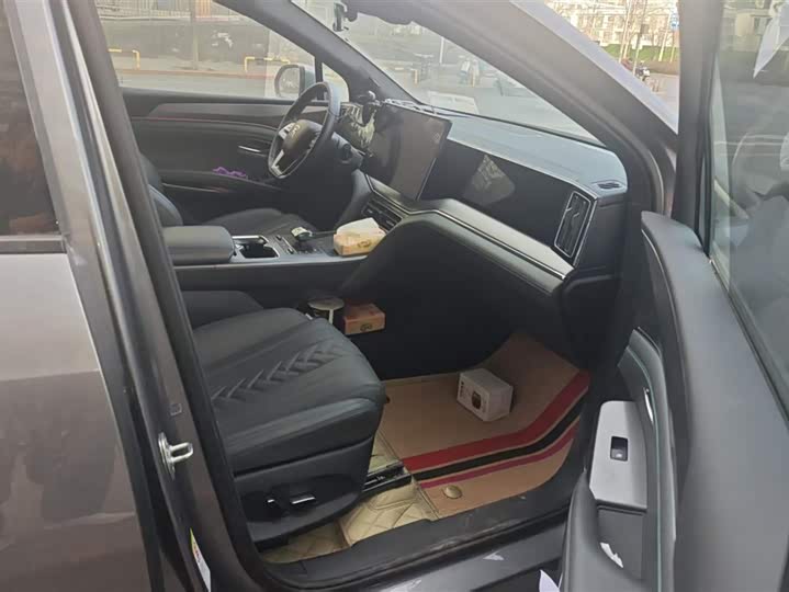 BYD Song L DM-i Hybrid 2025 2025款 智驾版 112km 超越型