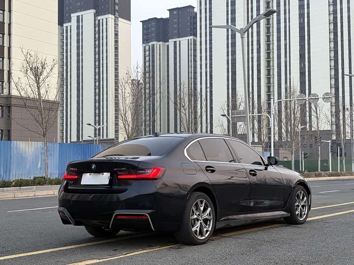 BMW i3 2025 2025款 eDrive 35 L