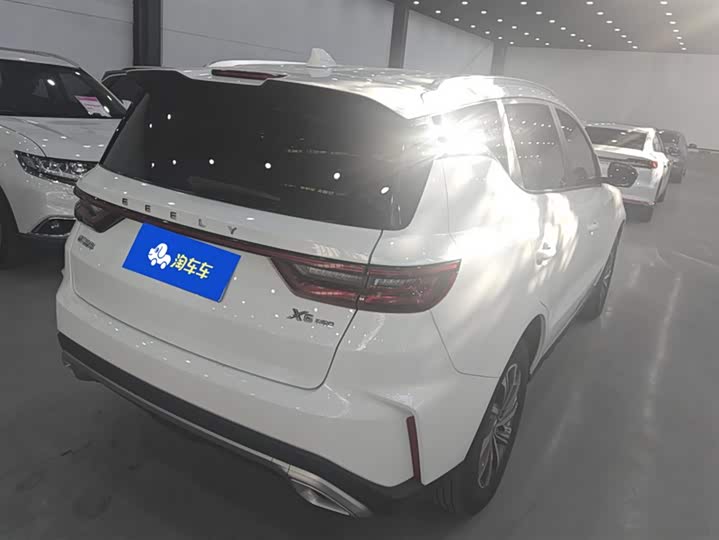 Geely Vision X6 2021 2021款 PRO 1.4T 自动尊贵型
