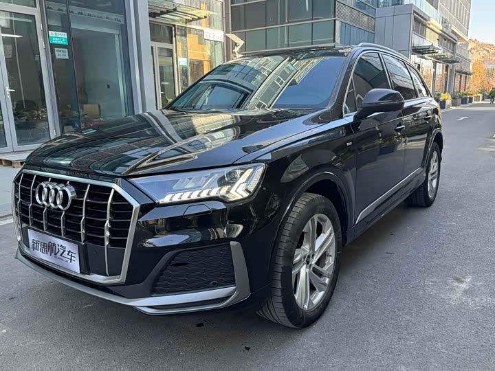 Audi Q7 2024 2024款 45 TFSI quattro S line运动型