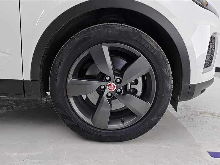 Jaguar E-Pace 2024 2024款 进取运动版 R-DYNAMIC S