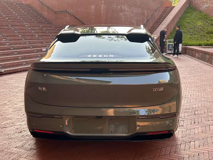 Zeekr 007 GT 2025 2025款 长续航后驱智驾版 100kWh