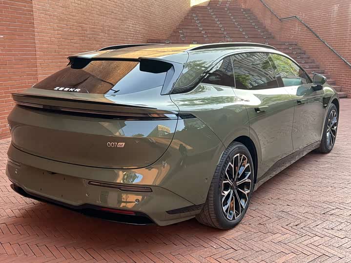 Zeekr 007 GT 2025 2025款 长续航后驱智驾版 100kWh
