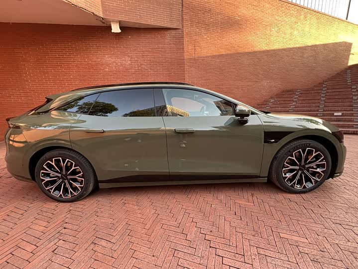 Zeekr 007 GT 2025 2025款 长续航后驱智驾版 100kWh