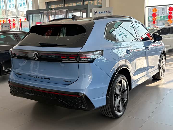 Volkswagen Tiguan L Pro 2025 2025款 PRO 380TSI 四驱 R-Line 智尊版