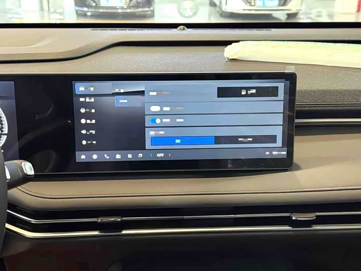 Maxus Mifa 7 2025 2025款 超混 超长续航版 悦享版
