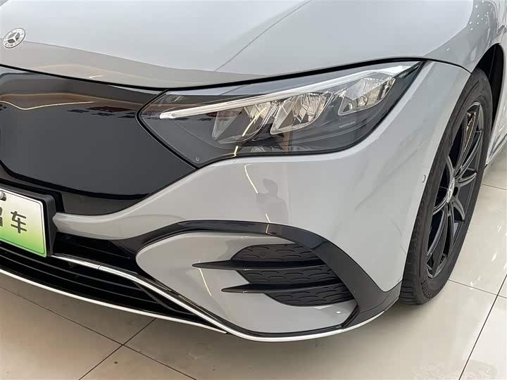 Mercedes-Benz EQE 2022 2022款 350 先锋版