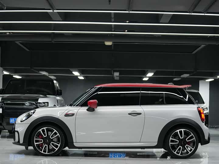 Mini Mini JCW 2023 2023款 改款 2.0T JOHN COOPER WORKS ALL-IN