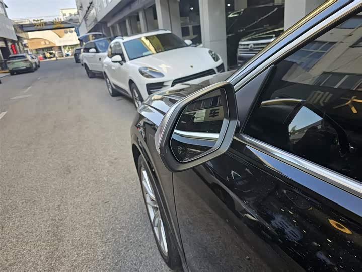 Audi RS Q8 2022 2022款 RS Q8 4.0T