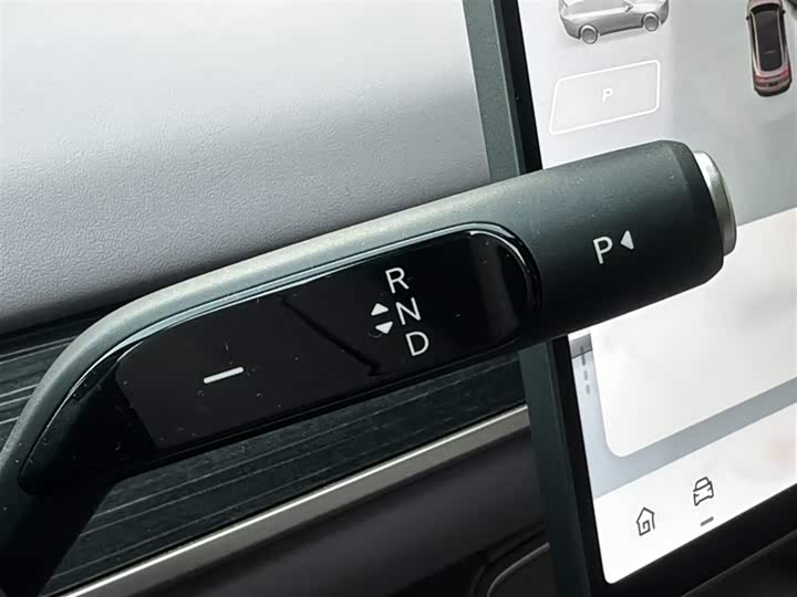 Nio Onvo L60 2024 2024款 60kWh 四驱版