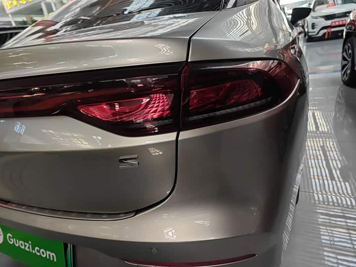 GAC Aion S 2023 2023款 魅 580 磷酸铁锂