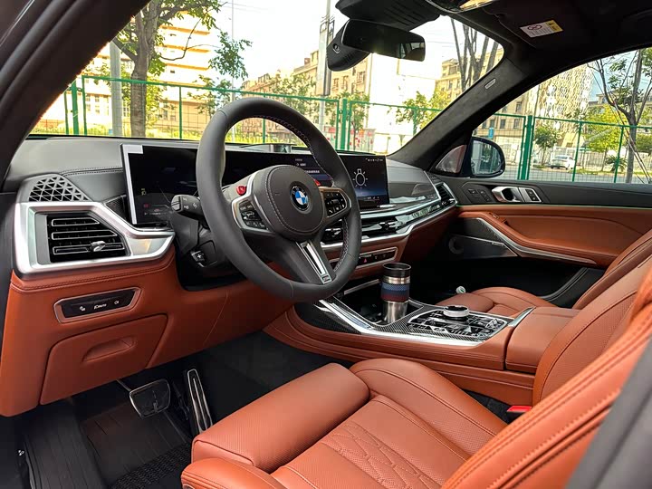 BMW X7 2024 2024款 xDrive40i 尊享型M运动套装