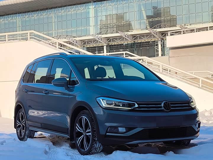 Volkswagen Touran L 2021 2021款 途安L 280TSI DSG拓界版 6座