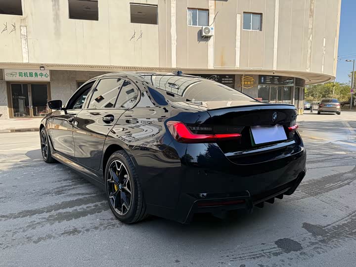 BMW i3 2025 2025款 eDrive 40 L 曜夜套装