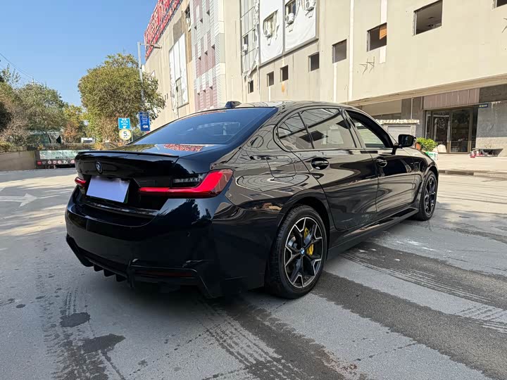 BMW i3 2025 2025款 eDrive 40 L 曜夜套装