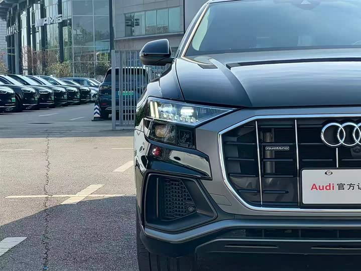Audi Q8 2022 2022款 55 TFSI 豪华动感型