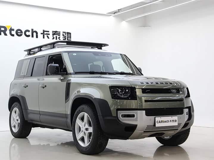 Land Rover Defender 2024 2024款 110 3.0T P400 暗黑特别版
