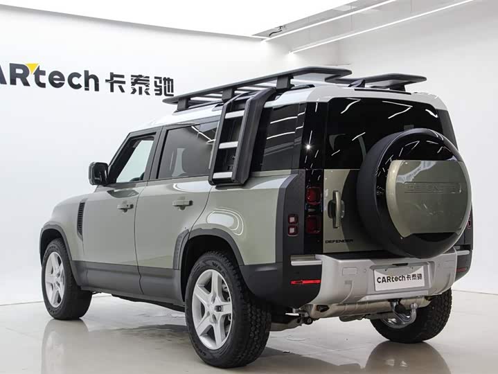 Land Rover Defender 2024 2024款 110 3.0T P400 暗黑特别版