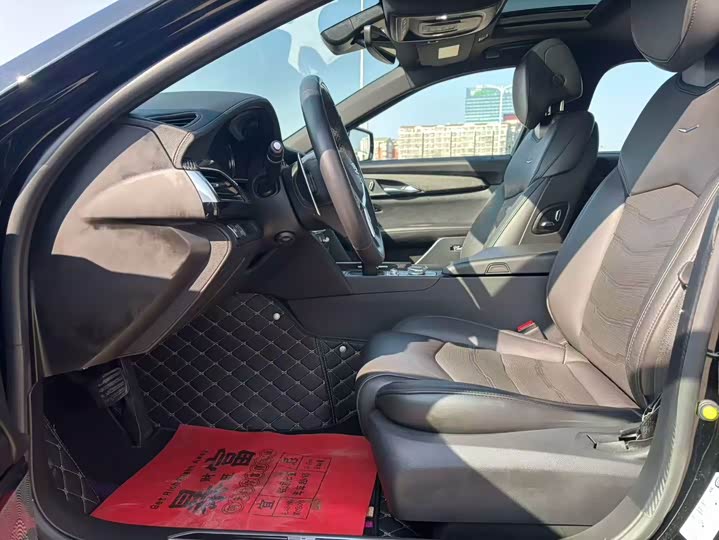 Cadillac CT6 2022 2022款 28T 铂金型