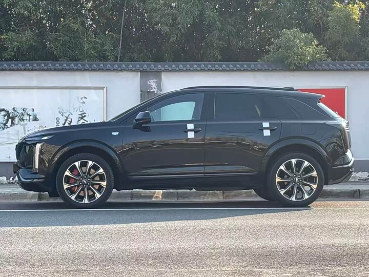Cadillac XT5 2025 2025款 2.0T 铂金型