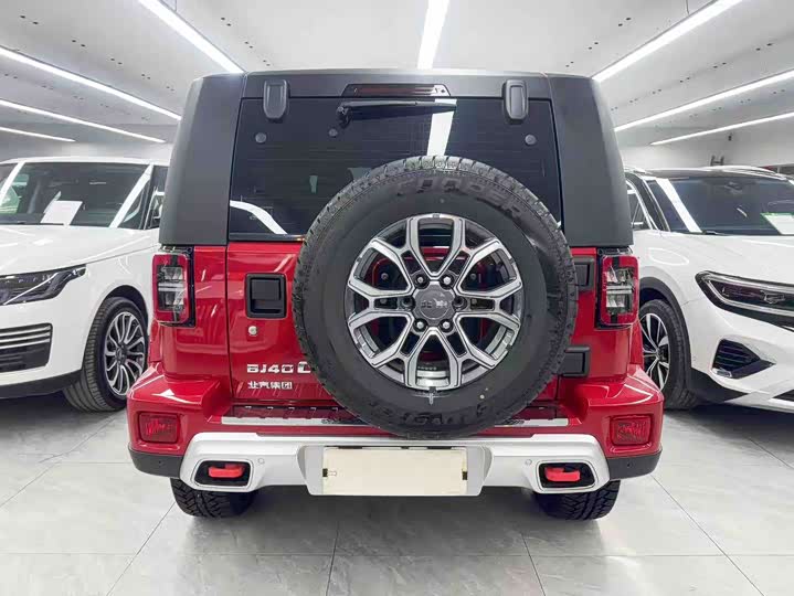 BAIC Beijing BJ40 2024 2024款 2.0T 城市猎人荣耀版
