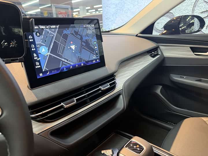 Hongqi E-QM5 2024 2024款 560km PLUS