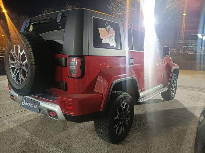 BAIC Beijing BJ40 2024 2024款 2.0T 城市猎人荣耀版