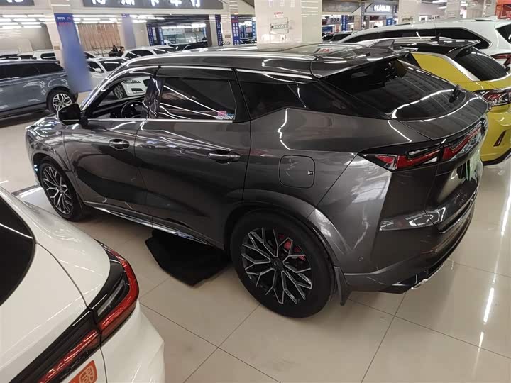 Changan Oshan Z6 Hybrid 2023 2023款 智电iDD 150KM旗舰PLUS智慧泊车版