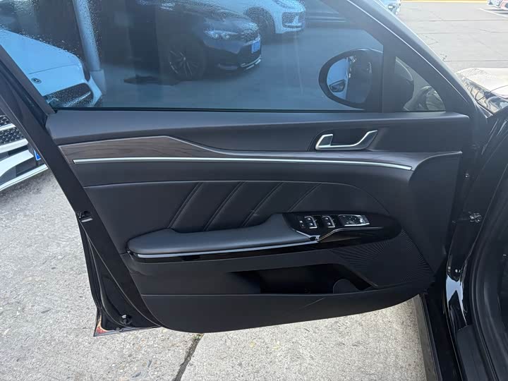 Kia K5 2021 2021款 270T CVVD 焕新版