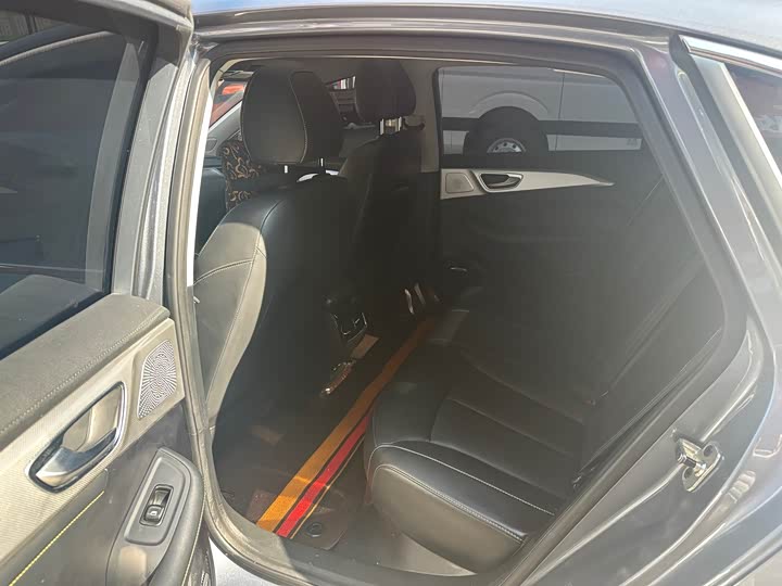 Roewe i6 Max EV 2022 2022款 EV 500天幕尊享版