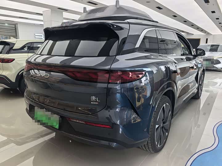 2025 BYD Tang L