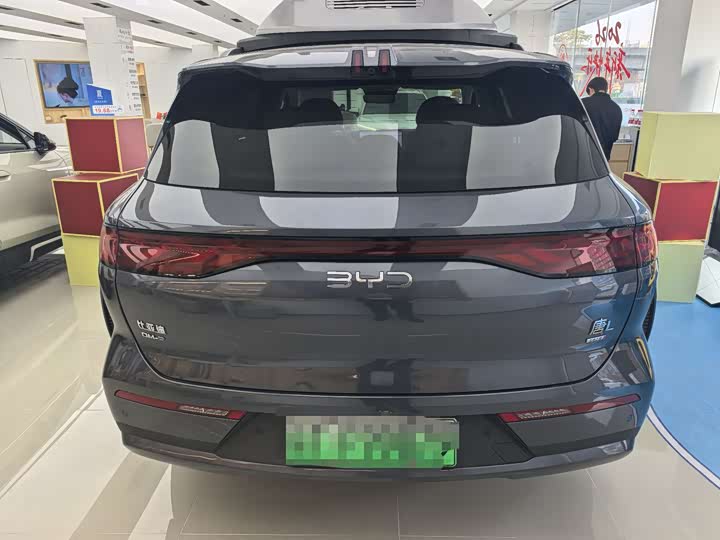2025 BYD Tang L