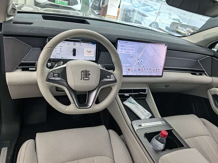 BYD Tang L 2025 2025款 DM 175KM无人机玩家版