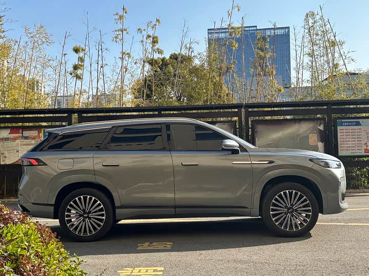 Chery Tiggo 9 2025 2025款 2.0T 双离合两驱豪享版 5座