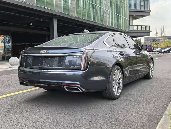 Cadillac CT6 2023 2023款 28T 铂金型