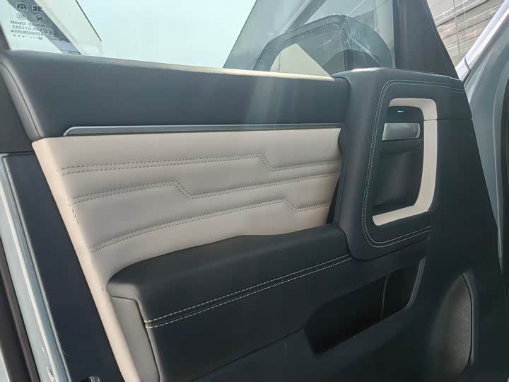 BAIC Beijing BJ60 2022 2022款 2.0T 十一版 五座