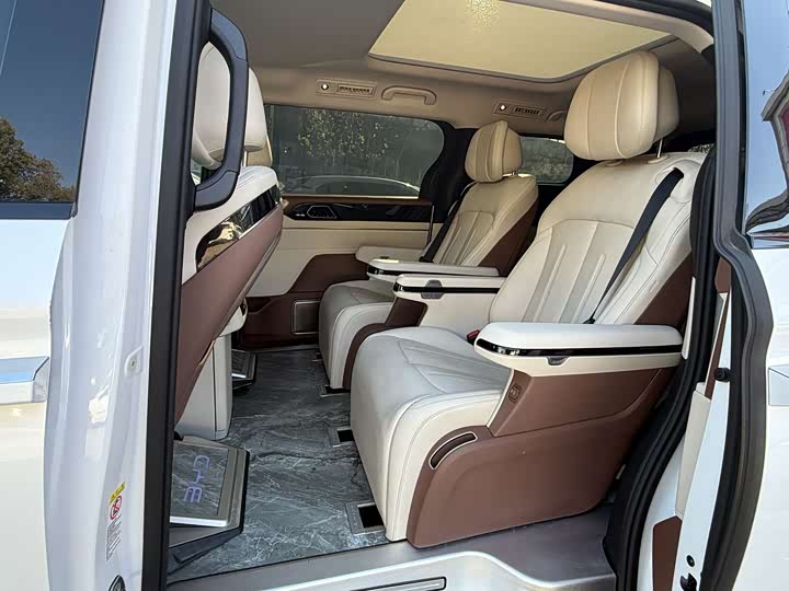 BYD Xia 2025 2025款 DM-i 1.5T 180km 超越型