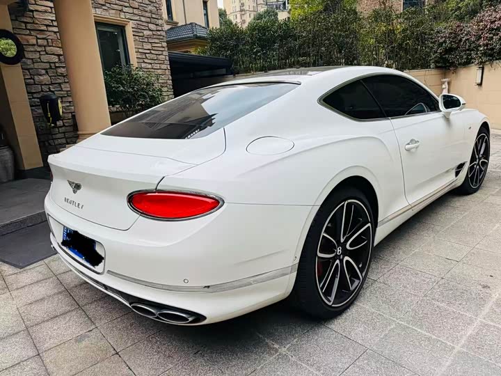 Bentley Continental GT 2022 2022款 4.0T GT V8 Mulliner