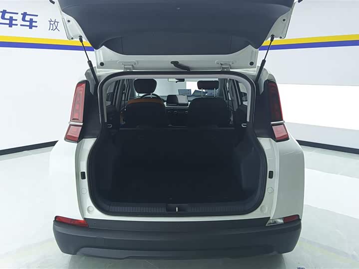 Bestune NAT 2023 2023款 PRO 舒享出行版 419km