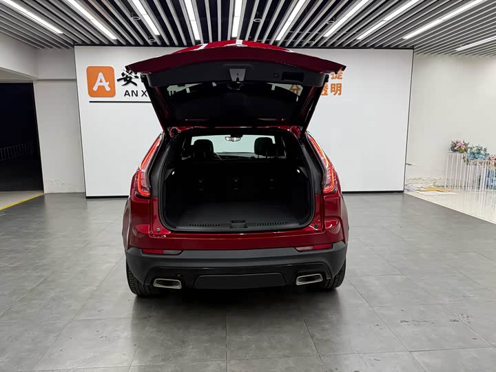 Cadillac XT4 2022 2022款 28T 四驱铂金型