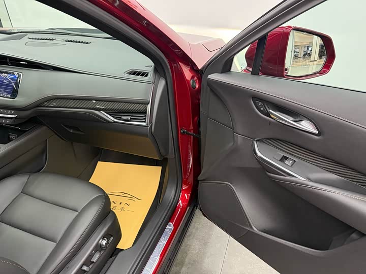 Cadillac XT4 2022 2022款 28T 四驱铂金型