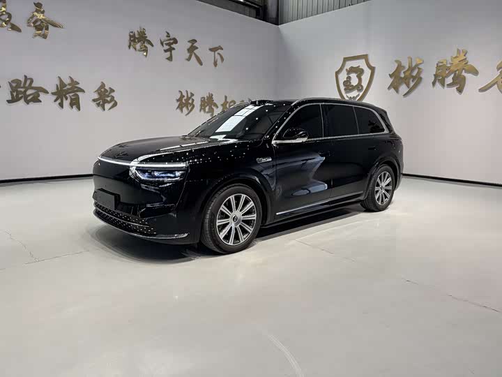 Aito M8 2025 2025款 增程 Max+版 53.4kWh 5座版