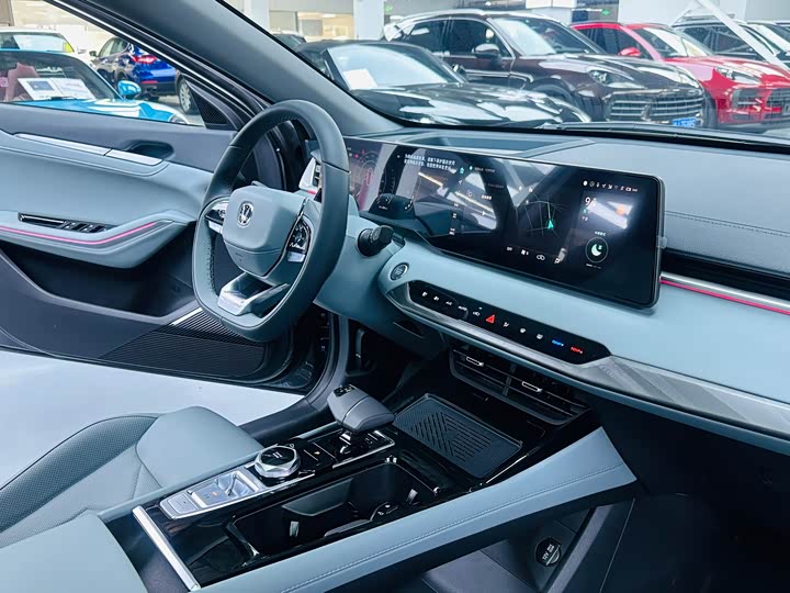 Changan Raeton Plus 2023 2023款 1.5T DCT旗舰型