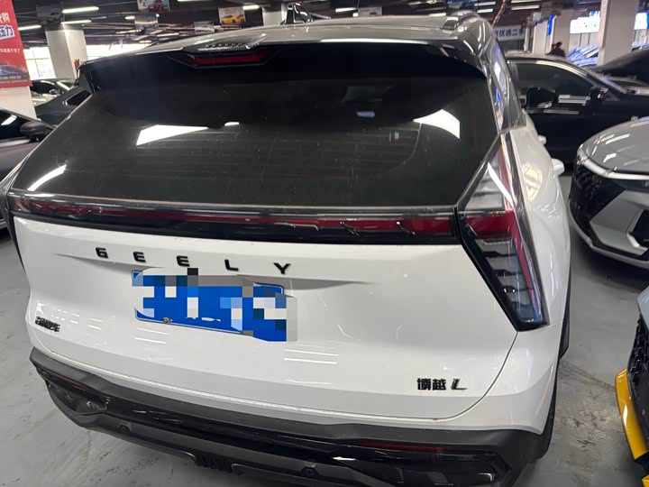 Geely Atlas L 2024 2024款 1.5TD DCT尊贵版